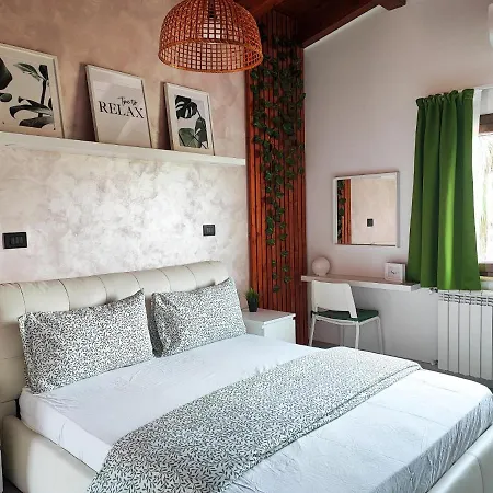 Desideria Bed & Breakfast 3*